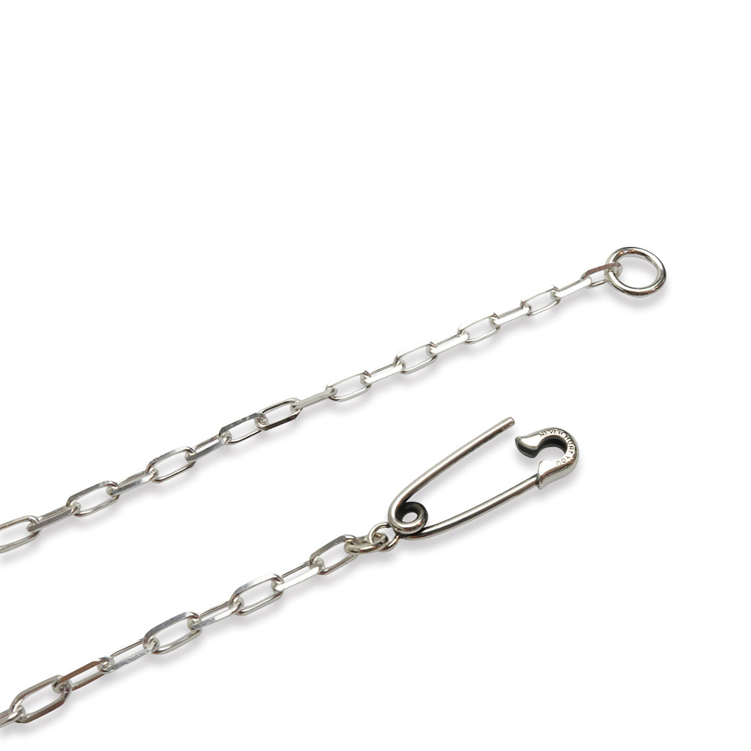 OFF THE WALL NEVER HURT YOU SAFETY PIN MINI BRACELET